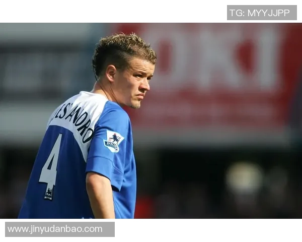 怀特足球明星的真实身份揭晓你绝对想不到的传奇球员是谁 怀特足球明星的真实身份揭晓你绝对想不到的传奇球员是谁